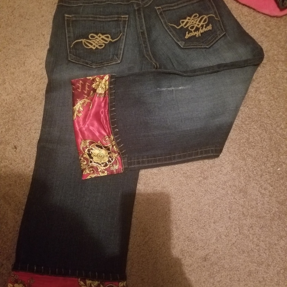 Capris